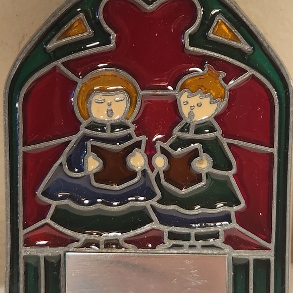 Vtg Christmas Carolers Stained Glass Christmas Ornament Suncatcher Signed - Picture 5 of 9